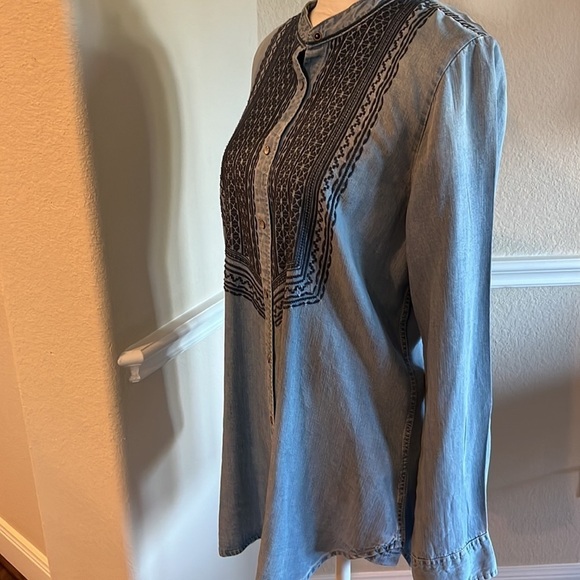 Soft Surroundings Long Sleeve Button Down Denim Tunic Blouse Size L - Picture 4 of 16